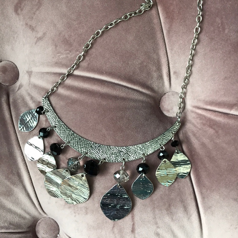 FINAL Black and silver bib statement necklace